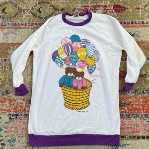 Vintage Bear Family in Hot Air Balloon 1980s Sweatshirt